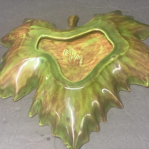 Heavy Glazed Ceramic Green Maple Leaf Serving Platter - Picture 4 of 6
